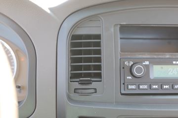 �ɵ��³� V2ϵ�� 95���� 4.17�׵��������ῨͼƬ