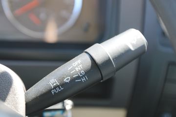 �ɵ��³� V2ϵ�� 95���� 4.17�׵��������ῨͼƬ