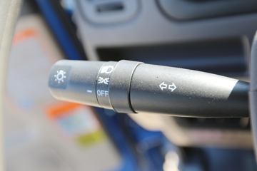 �ɵ��³� V2ϵ�� 95���� 4.17�׵��������ῨͼƬ