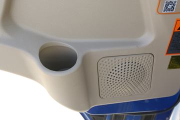 �ɵ��³� V2ϵ�� 95���� 4.17�׵��������ῨͼƬ