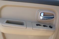 飞碟奥驰 V2系列 95马力 4.17米单排栏板轻卡