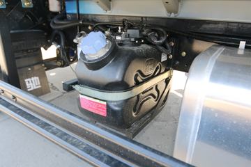 �ɵ��³� V2ϵ�� 95���� 4.17�׵��������ῨͼƬ