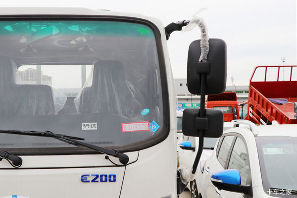 远程E200电动轻卡限时促销中 优惠0.5万