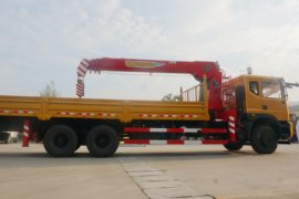 东风华神底盘&nbsp;随车吊外观图片