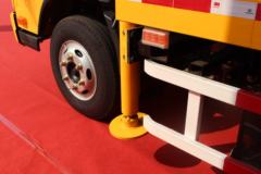 解放 虎VN 130马力 4X2 清障车(春洪牌)(CHP5040TQZCA)
