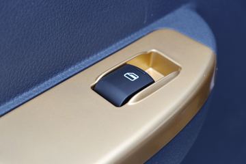 ����;�� T5 1.6L 122���� ���� 2.99��˫������С��(����)ͼƬ