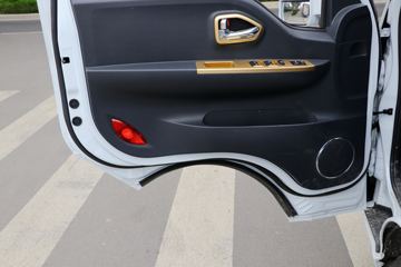 ����;�� T5 1.6L 122���� ���� 2.99��˫������С��(����)ͼƬ