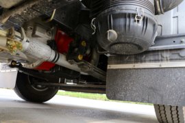 福田欧马可底盘&nbsp;冷藏车底盘图片