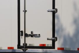 福田欧马可底盘&nbsp;冷藏车上装图片