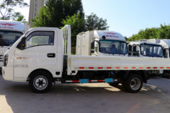 唐骏欧铃 V5-1系列 109马力 3.95米单排栏板轻卡(ZB1042VDD2V)