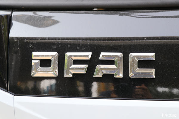 多利卡D6载货车限时促销中 优惠1万