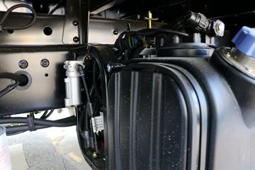 ���� ������D6-M ������ 115���� 3.8���Ű������ῨͼƬ