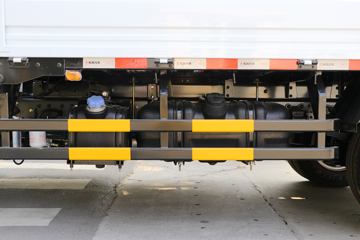 ���� ������D6-M ������ 115���� 3.8���Ű������ῨͼƬ