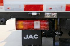 江淮 骏铃E3 102马力 3.37米排半栏板轻卡(气刹)(HFC1040P93K1B4V)