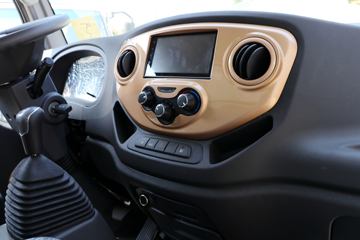 ���� ����J5 115���� 4.15�׵�����ʽ�ῨͼƬ
