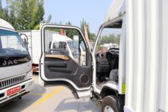 江淮 康铃J5 115马力 4.15米单排厢式轻卡(HFC5045XXYP92K1C2V)