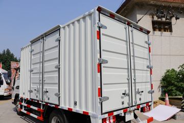 ���� ����J5 115���� 4.15�׵�����ʽ�ῨͼƬ