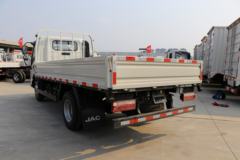 江淮 骏铃E5 116马力 4.18米单排栏板轻卡(HFC1043P92K1C2V-S) 江淮 骏铃E5 116马力 4.18米单排栏板轻卡(HFC1043P92K1C2V-S)