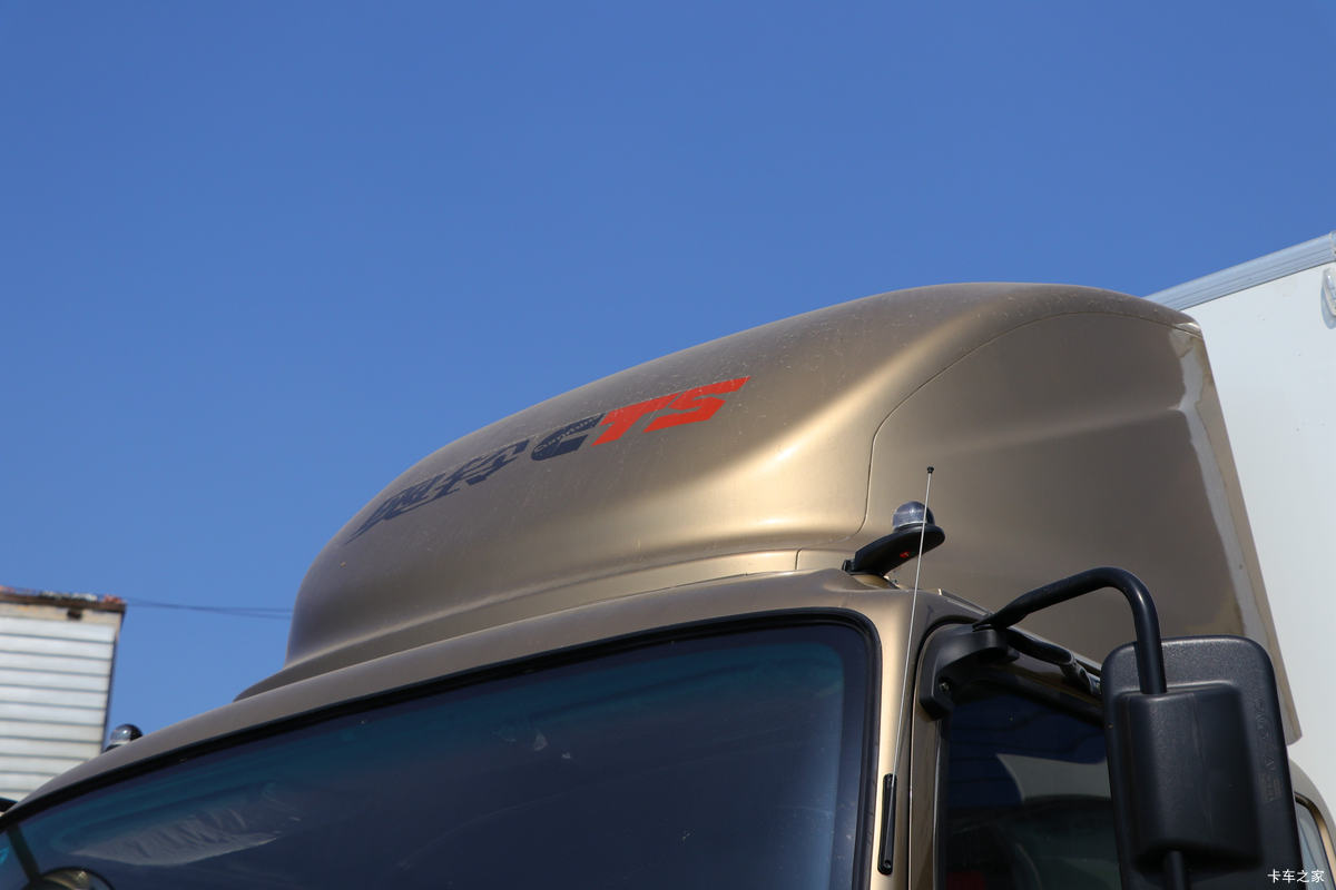  Ʒ 210 6.1Űʽػ(BJ5186XXY-A1)                                                