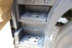 福田 奥铃大黄蜂 210马力 6.1米排半厢式载货车(BJ5186XXY-A1)