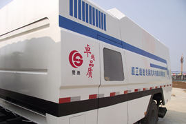 东风商用车底盘&nbsp;扫路车上装图片