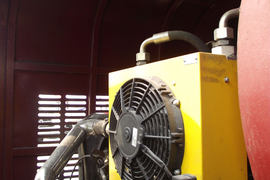 江铃底盘&nbsp;扫路车上装图片