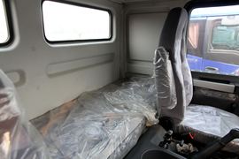 德龙F2000&nbsp;牵引车驾驶室                                               图片