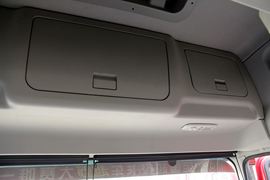 德龙F2000&nbsp;牵引车驾驶室                                               图片