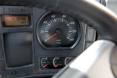 陕汽 德龙F2000重卡 336马力 4X2 牵引车(高顶驾驶室)(SX4185NP351)