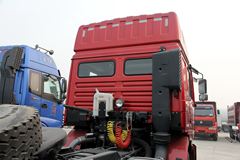 陕汽 德龙F2000重卡 336马力 4X2 牵引车(高顶驾驶室)(SX4185NP351)