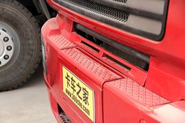 德龙F2000&nbsp;牵引车外观                                                图片