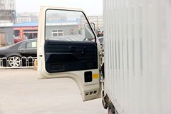 广汽日野 270Y系列 102马力 4.26米单排厢式轻卡