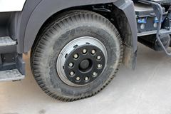 广汽日野 700系列重卡 380马力 4X2 牵引车(YC4180SH2PE)