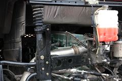 青岛解放 新大威重卡 280马力 8X4 载货车(底盘)