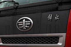青岛解放 新大威重卡 280马力 8X4 载货车(底盘)