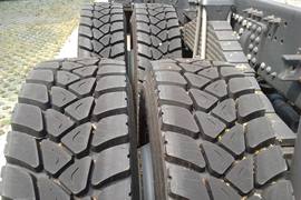 沃尔沃FM&nbsp;载货车底盘                                                图片