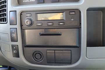 ���� ʱ�����3 95���� 4X2 3����ж��(BJ3046D8PDA-FA)ͼƬ