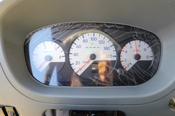 ���� ʱ�����3 95���� 4X2 3����ж��(BJ3046D8PDA-FA)ͼƬ