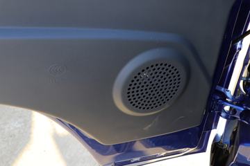 ���� ʱ�����3 95���� 4X2 3����ж��(BJ3046D8PDA-FA)ͼƬ