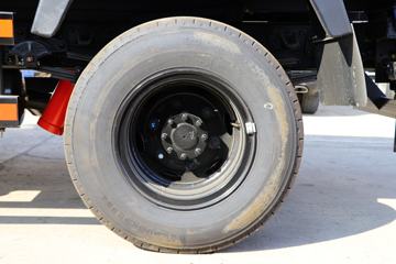 ���� ʱ�����3 95���� 4X2 3����ж��(BJ3046D8PDA-FA)ͼƬ