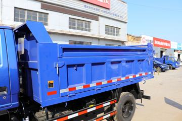 ���� ʱ�����3 95���� 4X2 3����ж��(BJ3046D8PDA-FA)ͼƬ