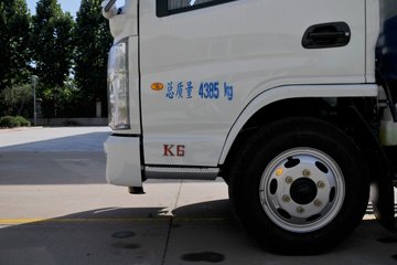 ���� K6������ 102���� 4X2 ��װжʽ������ͼƬ