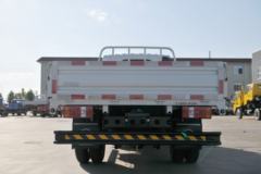 凯马 凯捷M1 110马力 3.69米排半栏板轻卡(KMC1041A28P5) 凯马 凯捷M1 110马力 3.69米排半栏板轻卡(KMC1041A28P5)