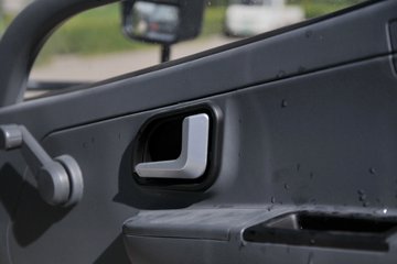 ���� K6������ 102���� 4X2 ��װжʽ������ͼƬ