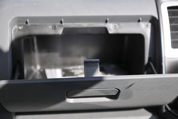 ���� K6������ 102���� 4X2 ��װжʽ������ͼƬ