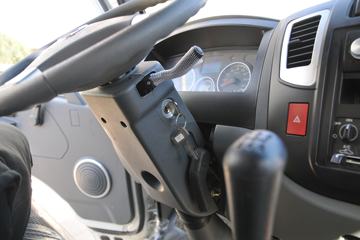 ���� K6������ 102���� 4X2 ��װжʽ������ͼƬ