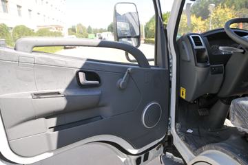 ���� K6������ 102���� 4X2 ��װжʽ������ͼƬ