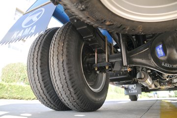 ���� K6������ 102���� 4X2 ��װжʽ������ͼƬ