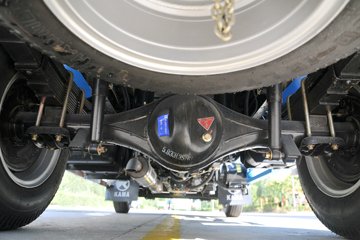 ���� K6������ 102���� 4X2 ��װжʽ������ͼƬ