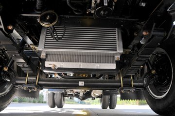 ���� K6������ 102���� 4X2 ��װжʽ������ͼƬ